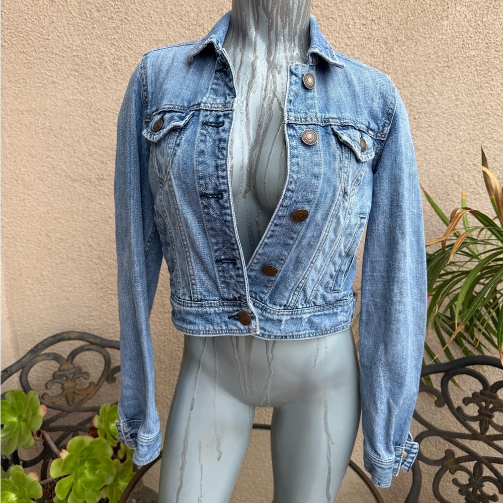American Eagle Outfitters Women’s Distressed Jean Jacket